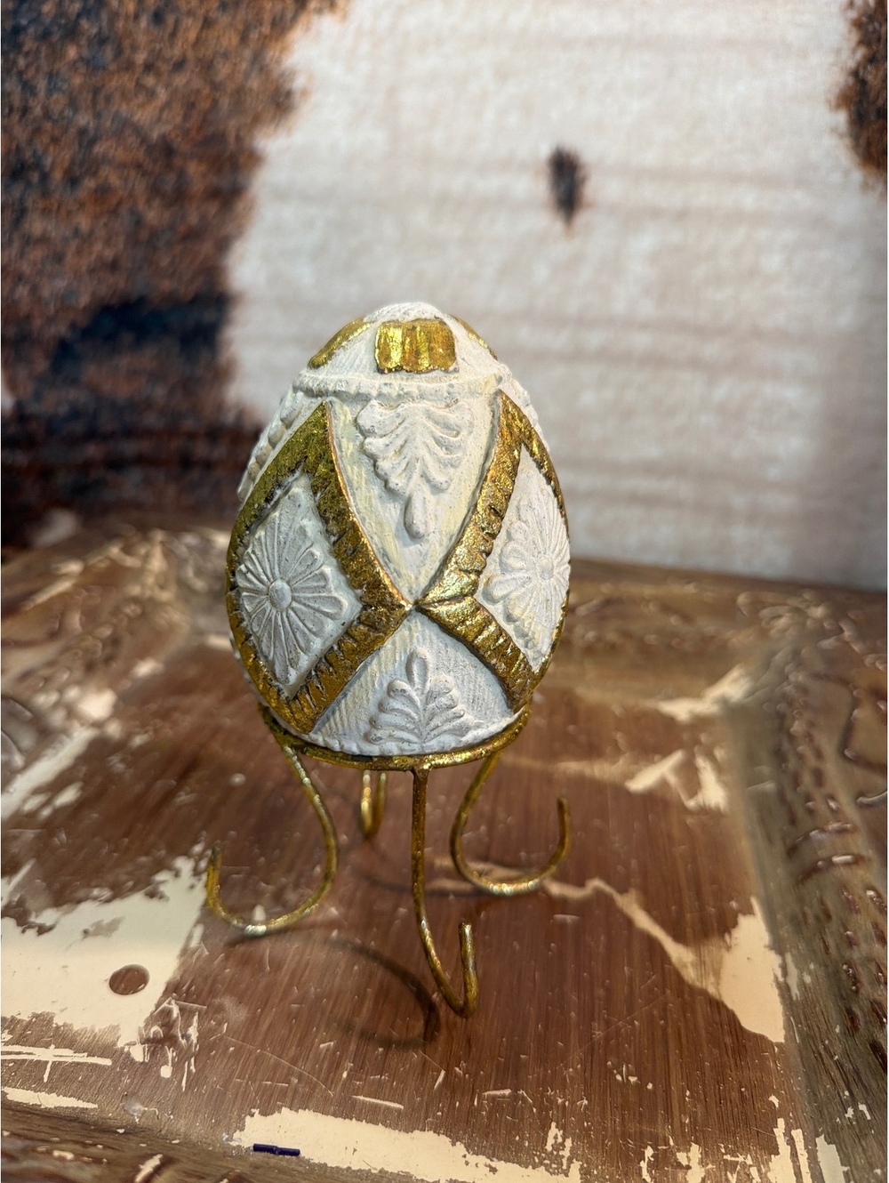White and Gold decorative Egg with stand